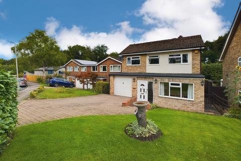 4 bedroom detached house for sale, Warren Wood Drive, High Wycombe, Buckinghamshire