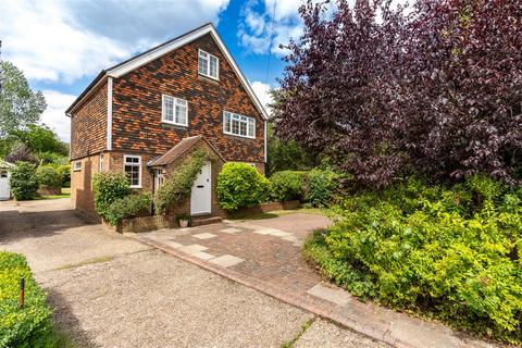 5 bedroom detached house for sale, Wealden, Harville Road, Wye