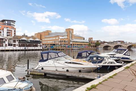5 Becketts Place, Hampton Wick, Kingston Upon Thames, KT1 4EQ