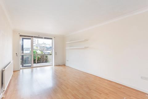 5 Becketts Place, Hampton Wick, Kingston Upon Thames, KT1 4EQ