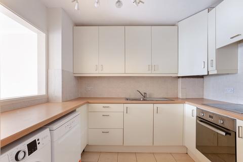 5 Becketts Place, Hampton Wick, Kingston Upon Thames, KT1 4EQ