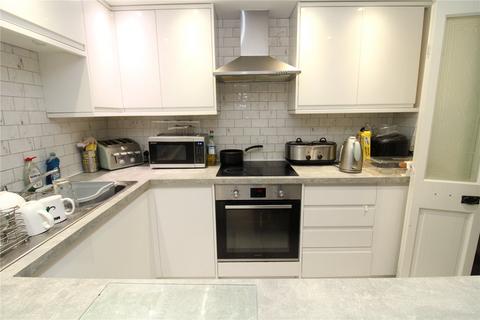 53 Farriers Close, Swindon, SN1 2QX