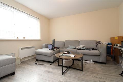 53 Farriers Close, Swindon, SN1 2QX