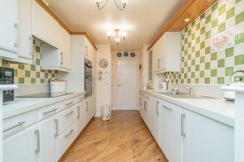 36 Dunham Drive, Whittle Le Woods, Chorley, PR6 7DN