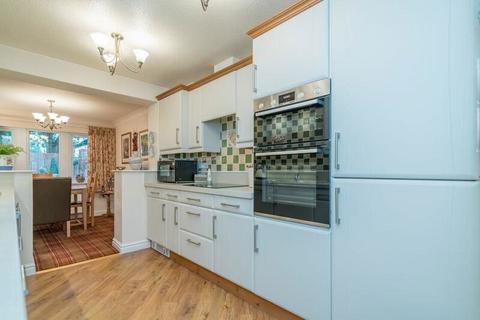 36 Dunham Drive, Whittle Le Woods, Chorley, PR6 7DN