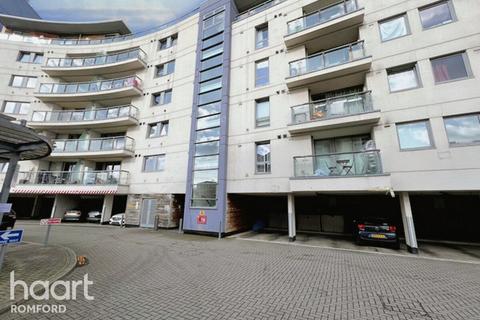 2 bedroom apartment for sale, Axiom Apartments, Mercury Gardens, Romford, RM1 3HJ