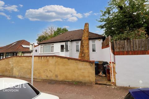 2 bedroom bungalow for sale, Waddon Court Road, Croydon