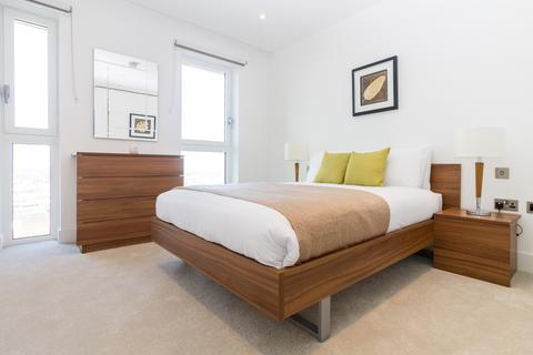 3 bedroom apartment to rent, Wiverton Tower, Aldgate Place, Aldgate E1