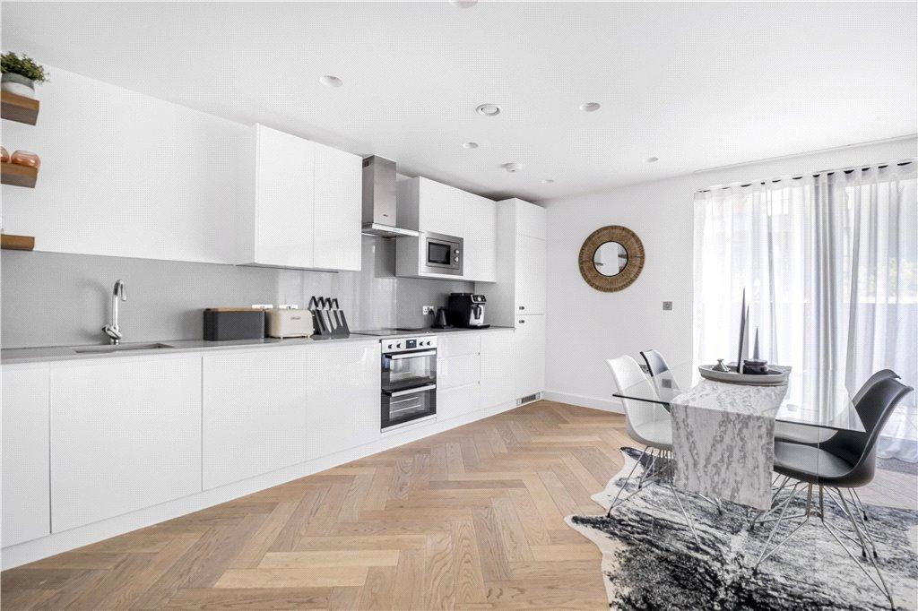 Living Room/Kitchen