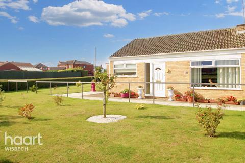 2 bedroom bungalow for sale, Spencer Close, West Walton