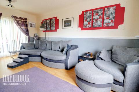 69 Cowper Crescent, Sheffield, S6 1AU