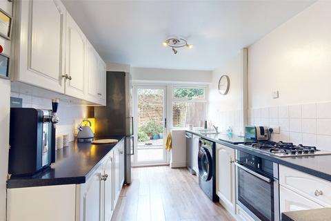 29 Methersgate, Basildon, SS14 2LS