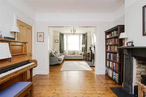 143 Kings Road, Kingston Upon Thames, KT2 5JE