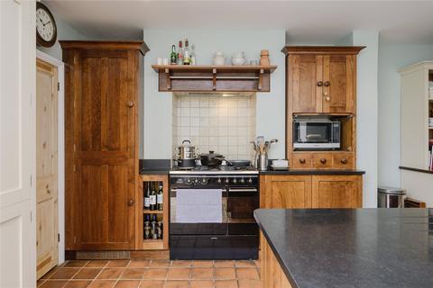 143 Kings Road, Kingston Upon Thames, KT2 5JE