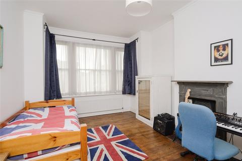 143 Kings Road, Kingston Upon Thames, KT2 5JE