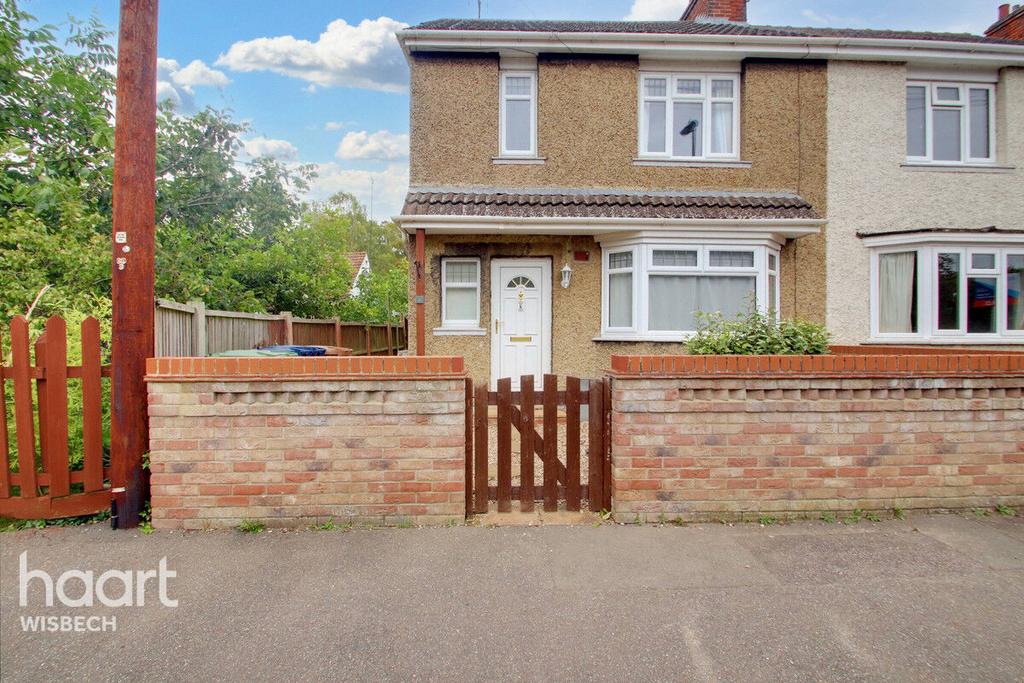 Magazine Lane, Wisbech 3 bed semidetached house for sale £190,000