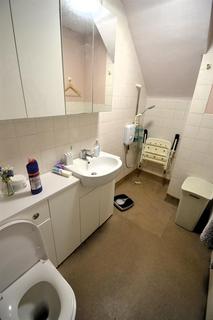 11 Swan Close, Feltham, TW13 6PA