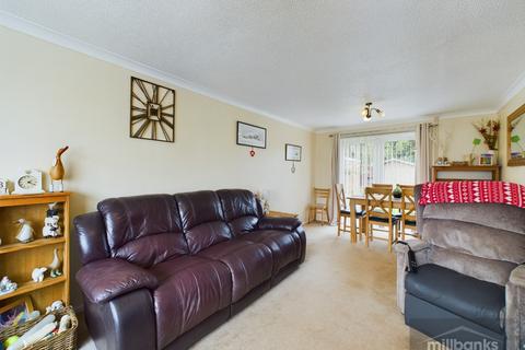 14 Atling Way, Attleborough, NR17 2NS
