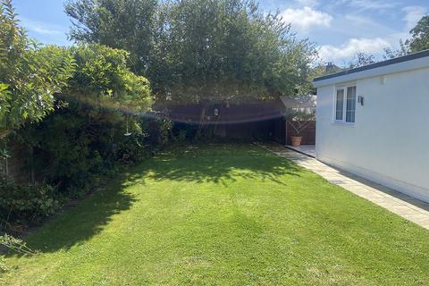 3 bedroom detached bungalow for sale, Queensmead, Pagham, Bognor Regis, West Sussex PO21