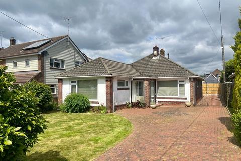 3 bedroom detached bungalow for sale, Wood Road, Ashurst, Southampton, Hampshire, SO40