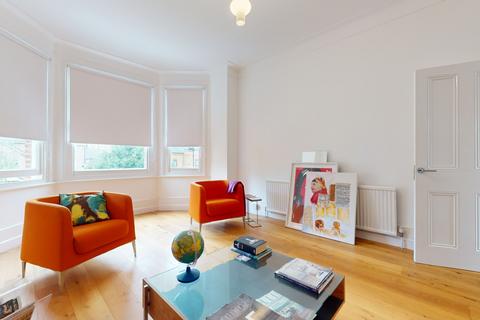 2 bedroom flat for sale, 1 Chatsworth Way, London, SE27