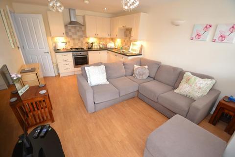 2 bedroom flat to rent, Swanage