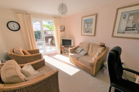 732 Foxhall Road, Ipswich, IP4 5TE