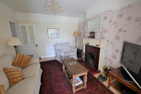 732 Foxhall Road, Ipswich, IP4 5TE