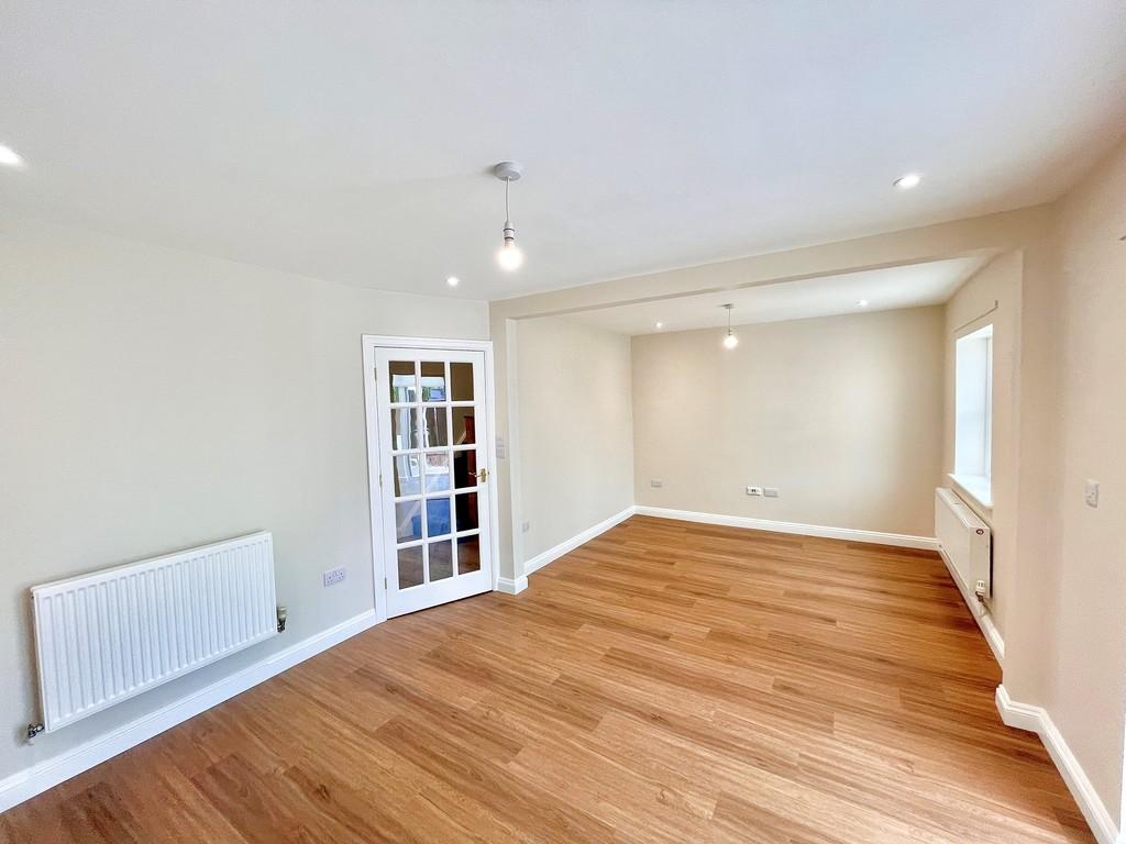 Living Room/Diner