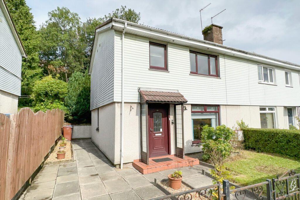 63 Overtoun Road, Parkhall 3 bed semidetached house £135,000
