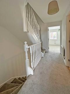 30 Culm Grove, Exeter, EX2 7QX