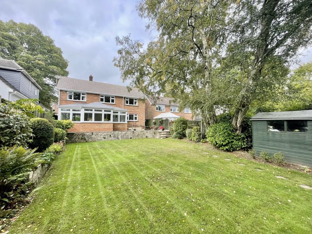 Cotton Close, Broadstone 4 bed detached house for sale £650,000