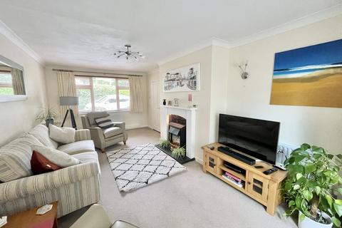 3 Cotton Close, Broadstone, BH18 9AJ