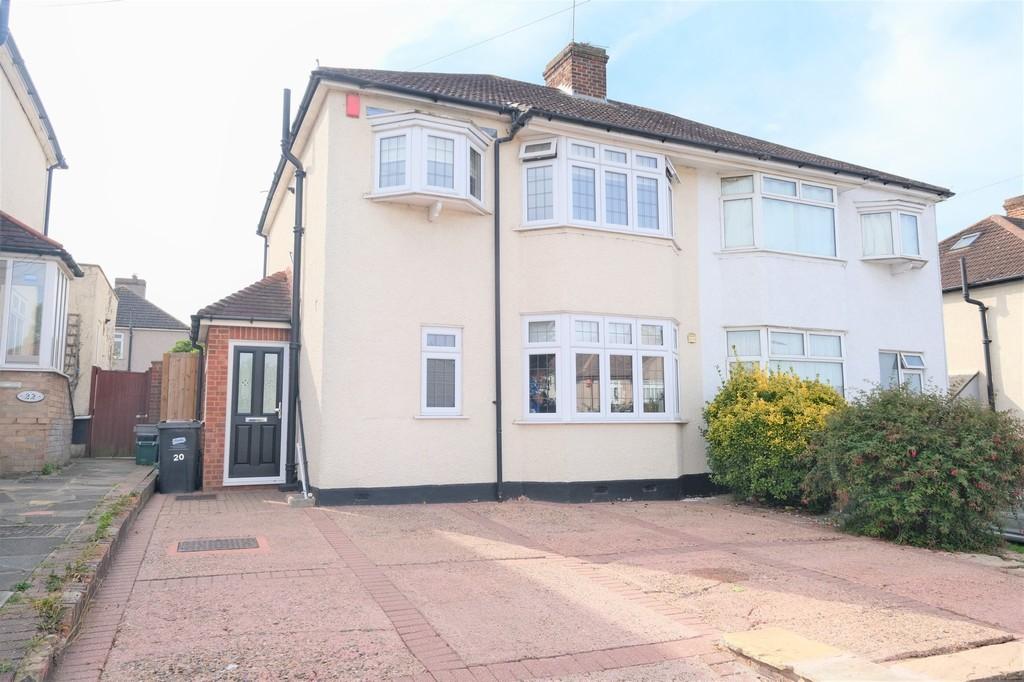 Chalk Pit Avenue, Orpington 3 bed semidetached house for sale £475,000
