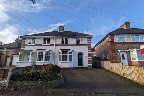 3 bedroom semi-detached house to rent, Dagnall Road, Acocks Green