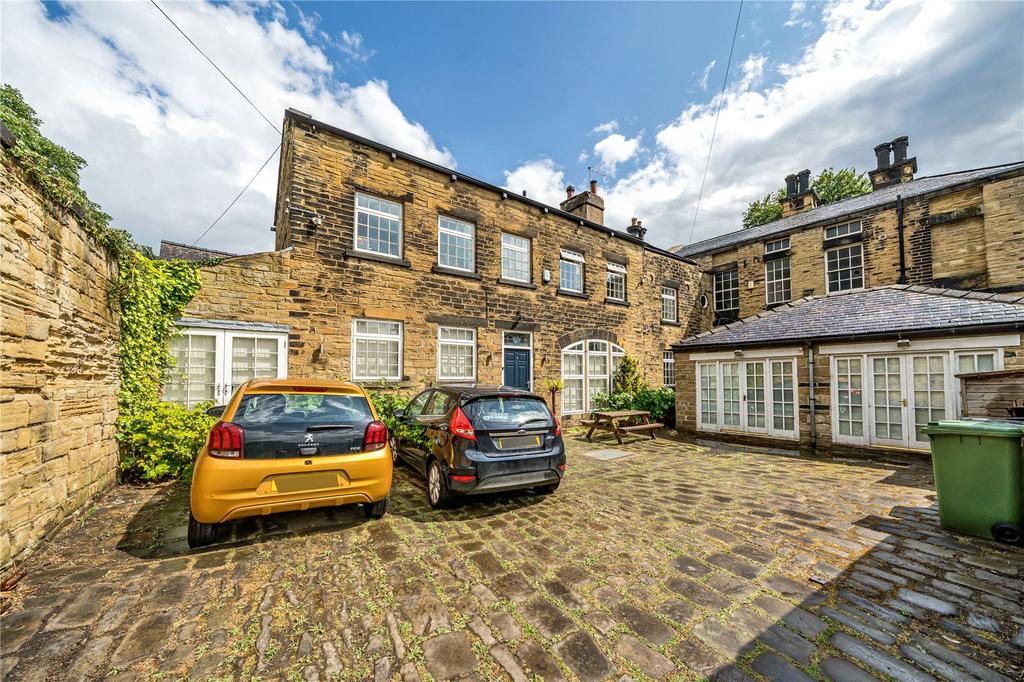 North Hill Road, Headingley, Leeds, LS6 3 bed link detached house for sale £485,000