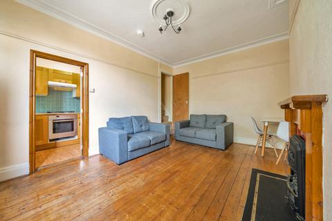 16 Haddon Place, Leeds, LS4 2JU