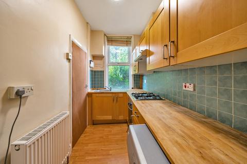 16 Haddon Place, Leeds, LS4 2JU
