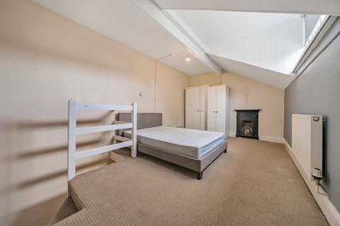 16 Haddon Place, Leeds, LS4 2JU