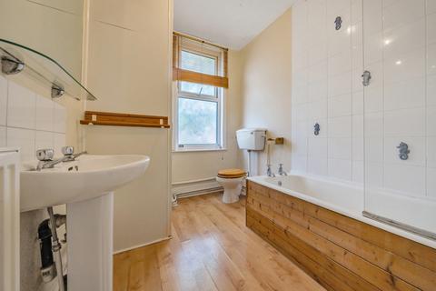 16 Haddon Place, Leeds, LS4 2JU