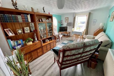 1 bedroom retirement property for sale - 13 Tudor Court, Tudor Road, Llandudno, Gwynedd, LL30 1BU