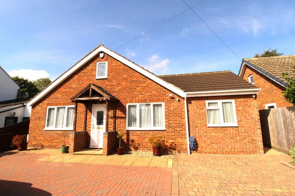 HARROLD ROAD, LAVENDON 2 bed bungalow for sale £385,000