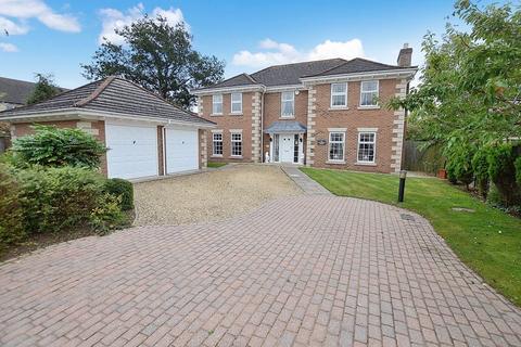 4 bedroom detached house for sale, Turnberry House, 44 Turnberry Drive, Woodhall Spa