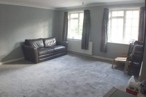 2 bedroom flat to rent, Fairlawns, Langley Road, Watford