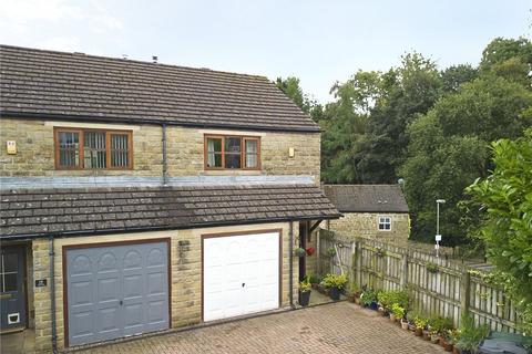 3 bedroom end of terrace house for sale, Oakleigh Mews, Oakworth, Keighley, West Yorkshire, BD22