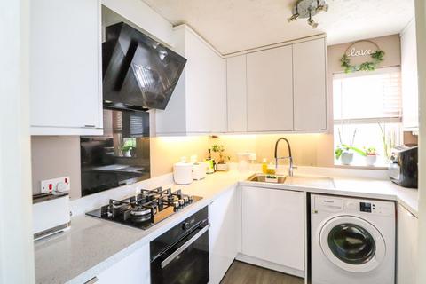 7 Campion Close, Rush Green, Romford, RM7 0WX