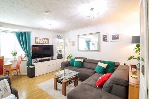 7 Campion Close, Rush Green, Romford, RM7 0WX