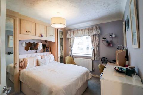 7 Campion Close, Rush Green, Romford, RM7 0WX