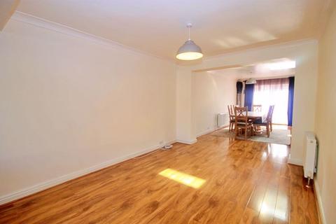 54 Daryngton Drive, Greenford, UB6 8BL