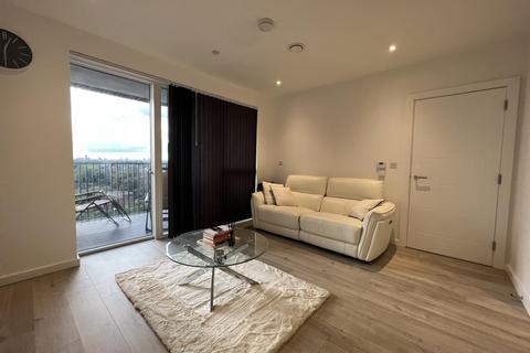 2 bedroom apartment to rent, Cargo House, Galleons Reach, London, E16